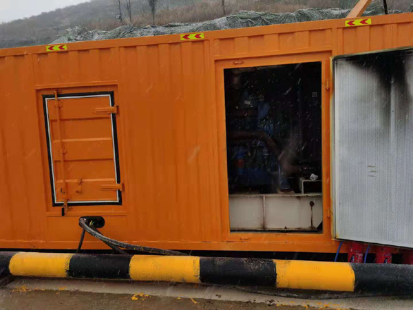 银海发电机出租 柴油发电机组电压低报警怎么办？
