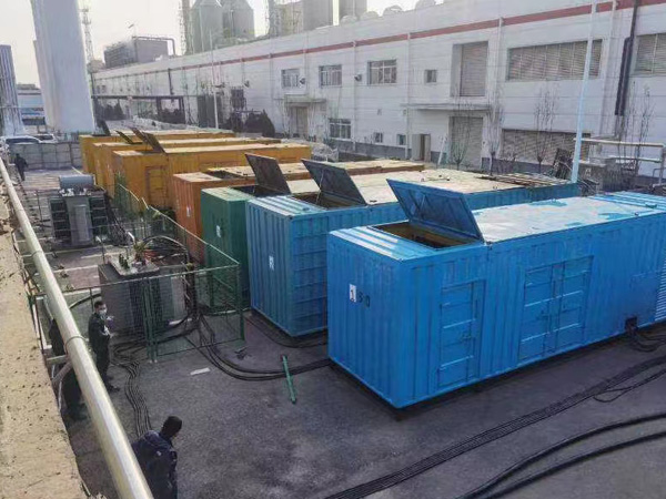 银海380V和690V电压的电缆线相同吗?